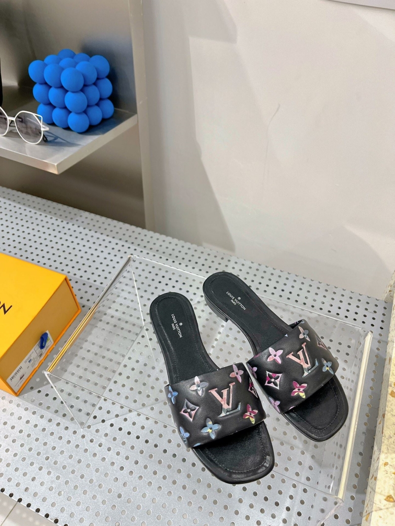 Louis Vuitton Slippers